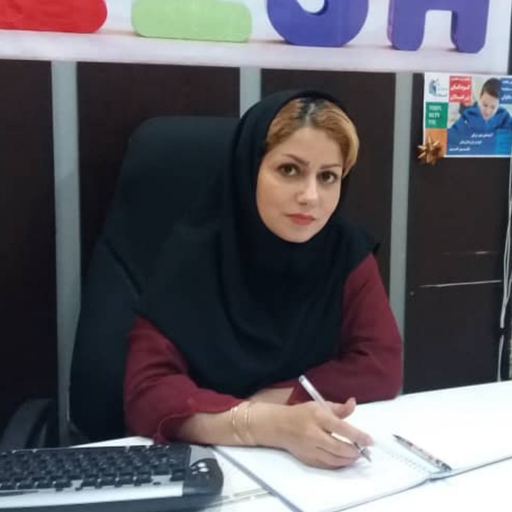 سمیه محسنیان